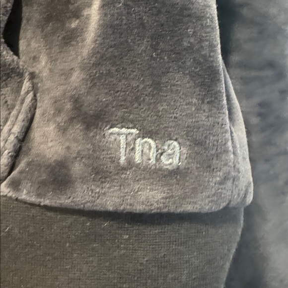 TNA Black Hoodie - Picture 4 of 9